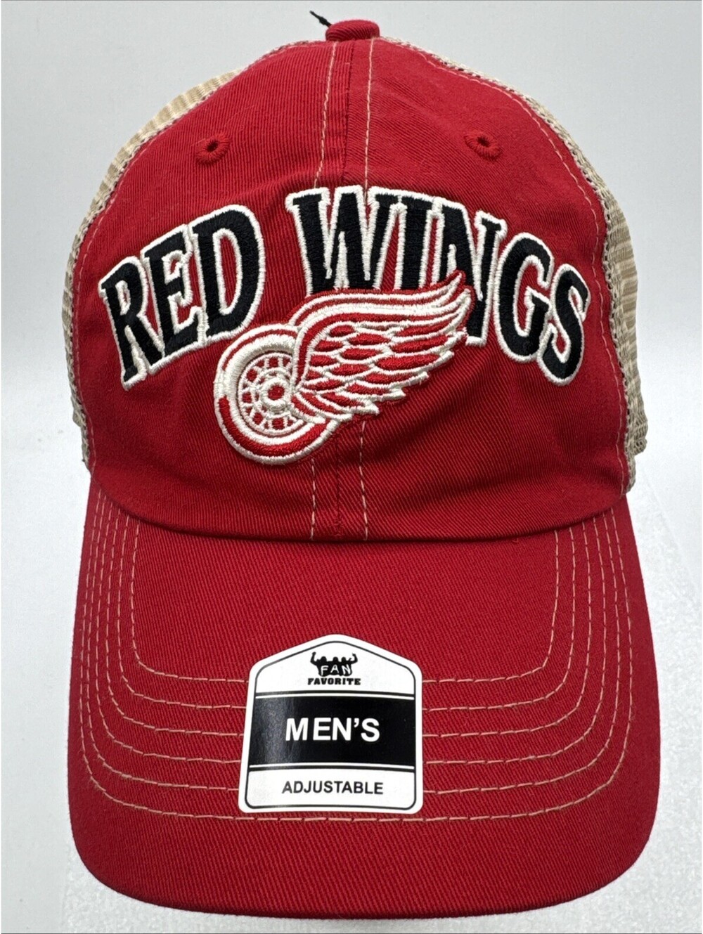 Detroit Red Wings Hat Snapback Trucker Mesh Fan Favorite Red Beige With Tags NHL